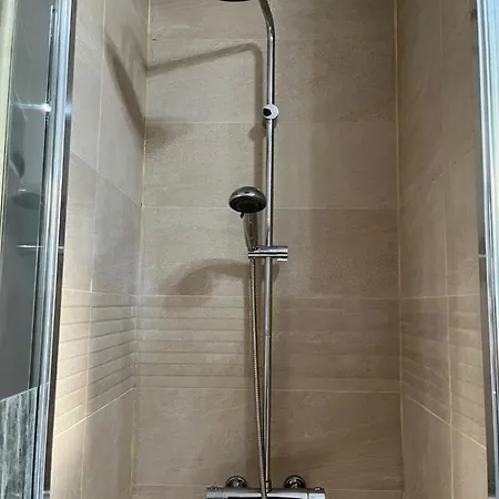 Pensión Proche Tour Eiffel 4*